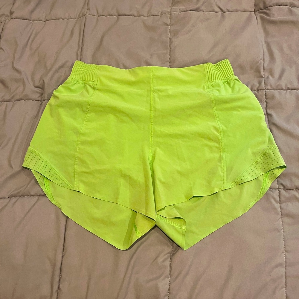 RARE Hotty Hot High Rise 4” Lined Lululemon Short Size 12 Special Edition